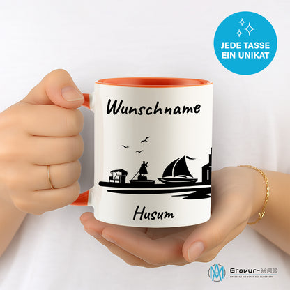 Tasse in Orange 330ml bedruckt mit der Skyline von Husum personalisierbar mit Wunschname