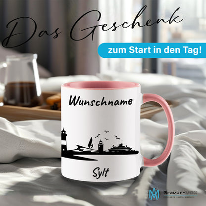 Tasse in Rosa 330ml bedruckt mit der Skyline von Sylt personalisierbar mit Wunschname