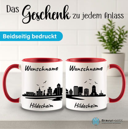Tasse in Rot 330ml bedruckt mit der Skyline von Hildesheim personalisierbar mit Wunschname
