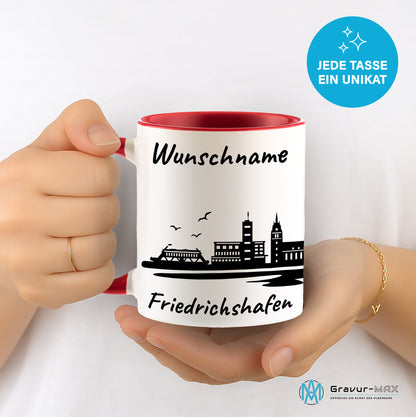 Tasse in Rot 330ml bedruckt mit der Skyline von Friedrichshafen personalisierbar mit Wunschname