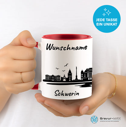 Tasse in Rot 330ml bedruckt mit der Skyline von Schwerin personalisierbar mit Wunschname