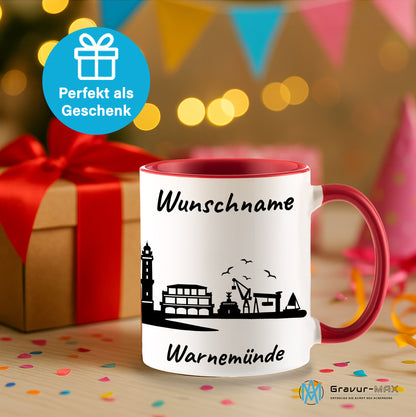 Tasse in Rot 330ml bedruckt mit der Skyline von Warnemünde personalisierbar mit Wunschname