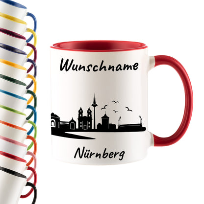 Tasse in Rot 330ml bedruckt mit der Skyline von Nürnberg personalisierbar mit Wunschname