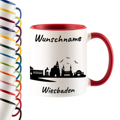 Tasse in Rot 330ml bedruckt mit der Skyline von Wiesbaden personalisierbar mit Wunschname