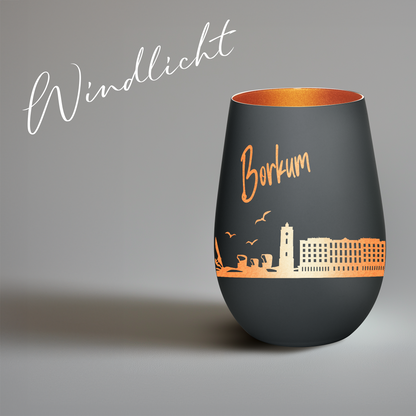 Hochwertiges Glas Windlicht mit Gravur "SKYLINE BORKUM" in der Farbe Schwarz/Bronze