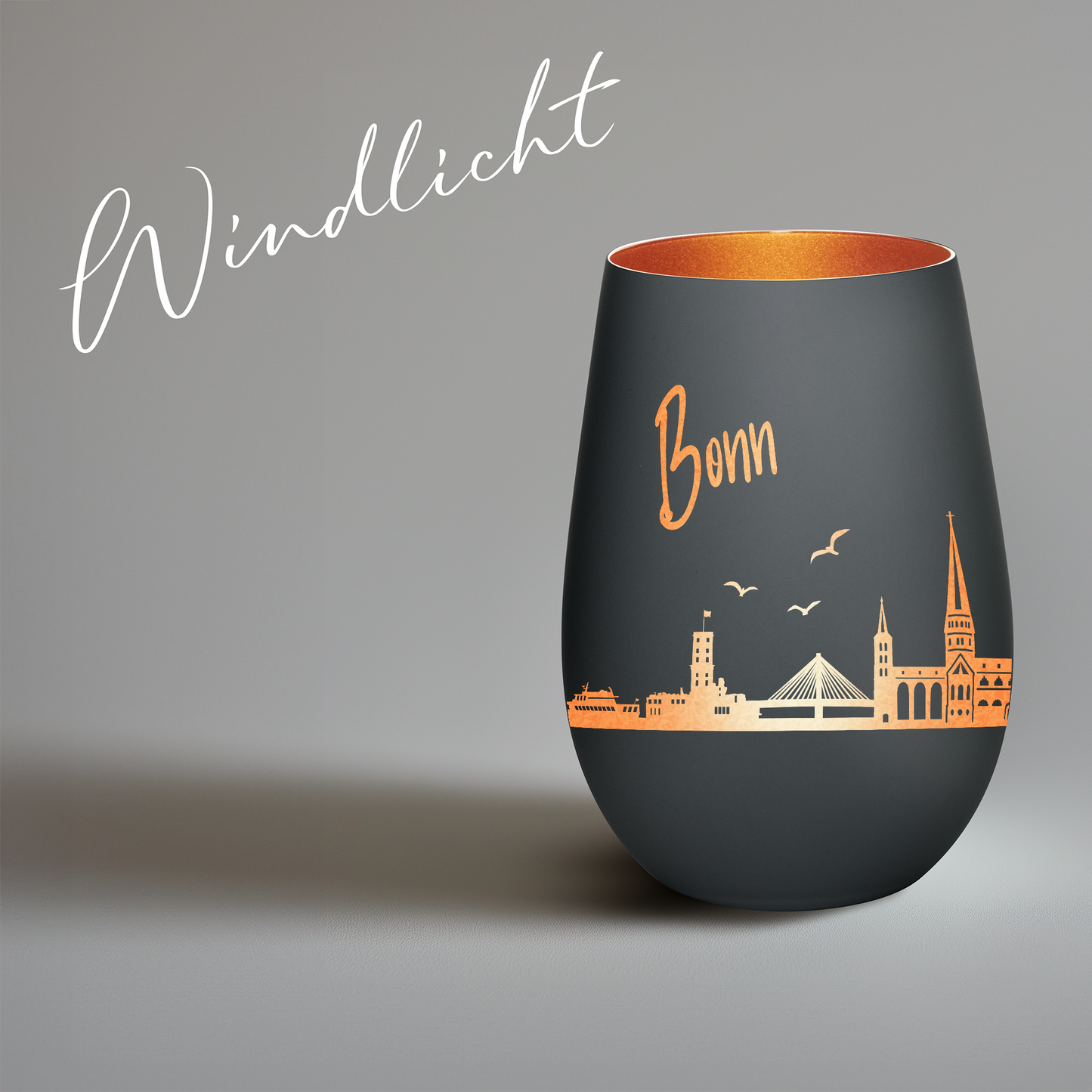 Hochwertiges Glas Windlicht mit Gravur "SKYLINE BONN" in der Farbe Schwarz/Bronze