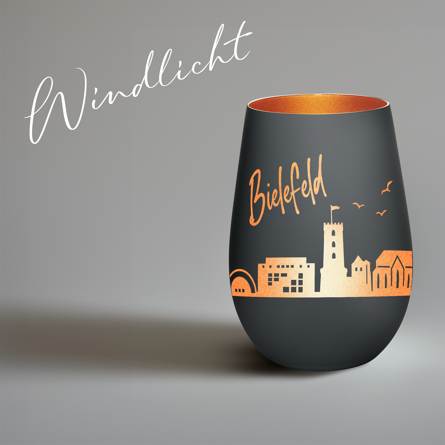 Hochwertiges Glas Windlicht mit Gravur "SKYLINE BIELEFELD" in der Farbe Schwarz/Bronze