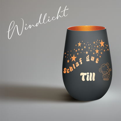 Hochwertiges Glas Windlicht für Kinder mit Gravur "SCHLAF GUT" Motiv Affe mit Wunschname in der Farbe Schwarz/Bronze