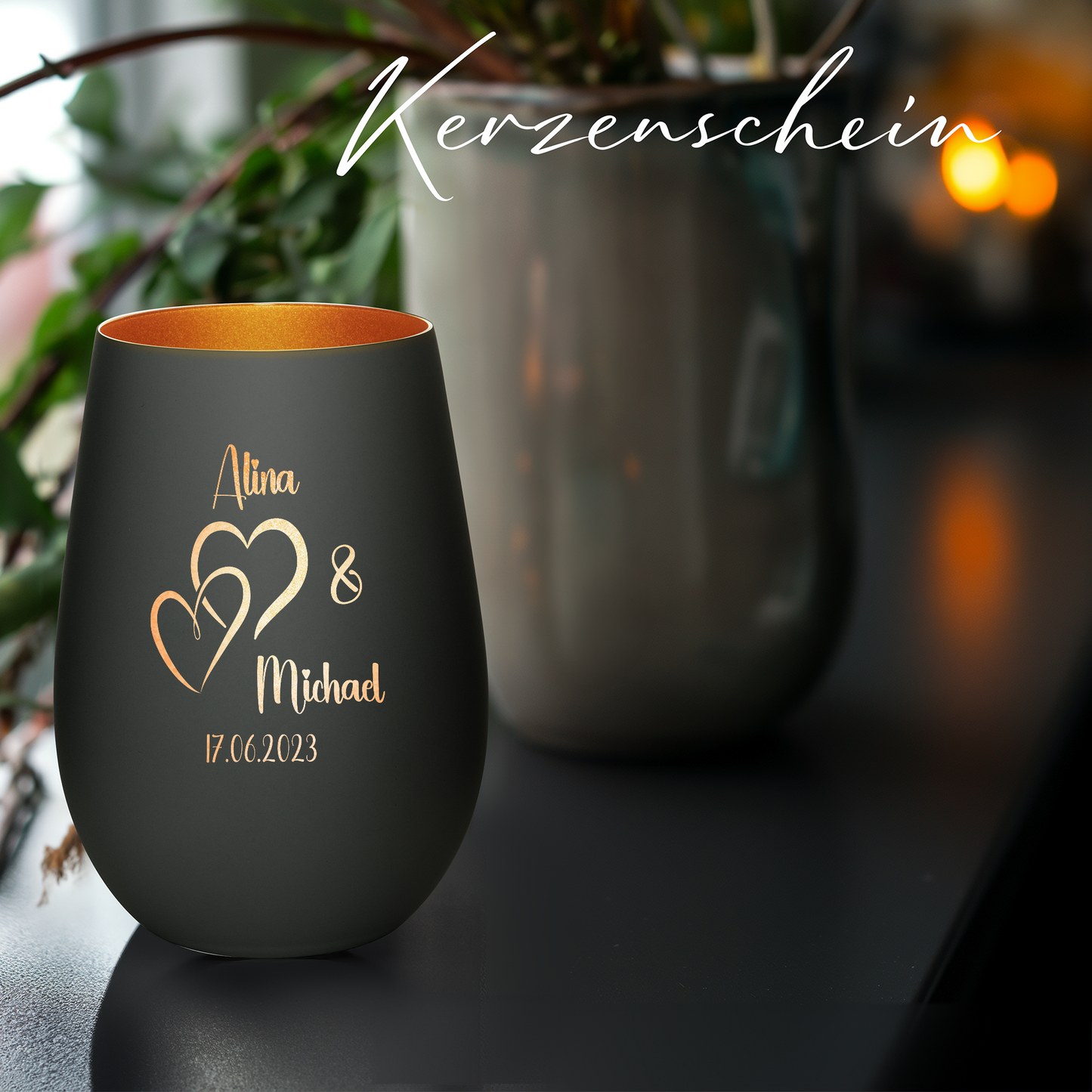 Hochwertiges Glas Windlicht mit Gravur "LIEBES WINDLICHT HERZ1" mit Wunschnamen und Datum in der Farbe Schwarz/Bronze