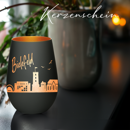 Hochwertiges Glas Windlicht mit Gravur "SKYLINE BIELEFELD" in der Farbe Schwarz/Bronze