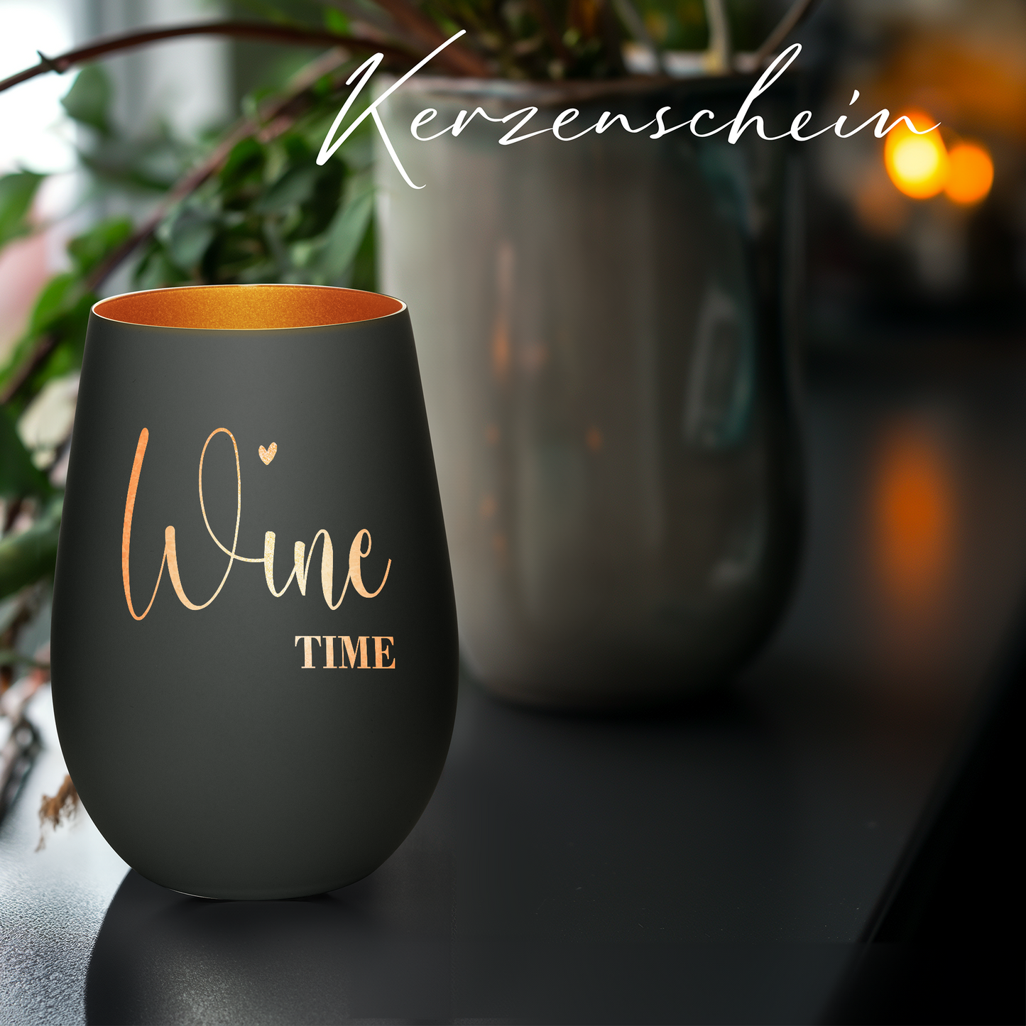 Hochwertiges Glas Windlicht mit Gravur "WINE TIME" in der Farbe Schwarz/Bronze