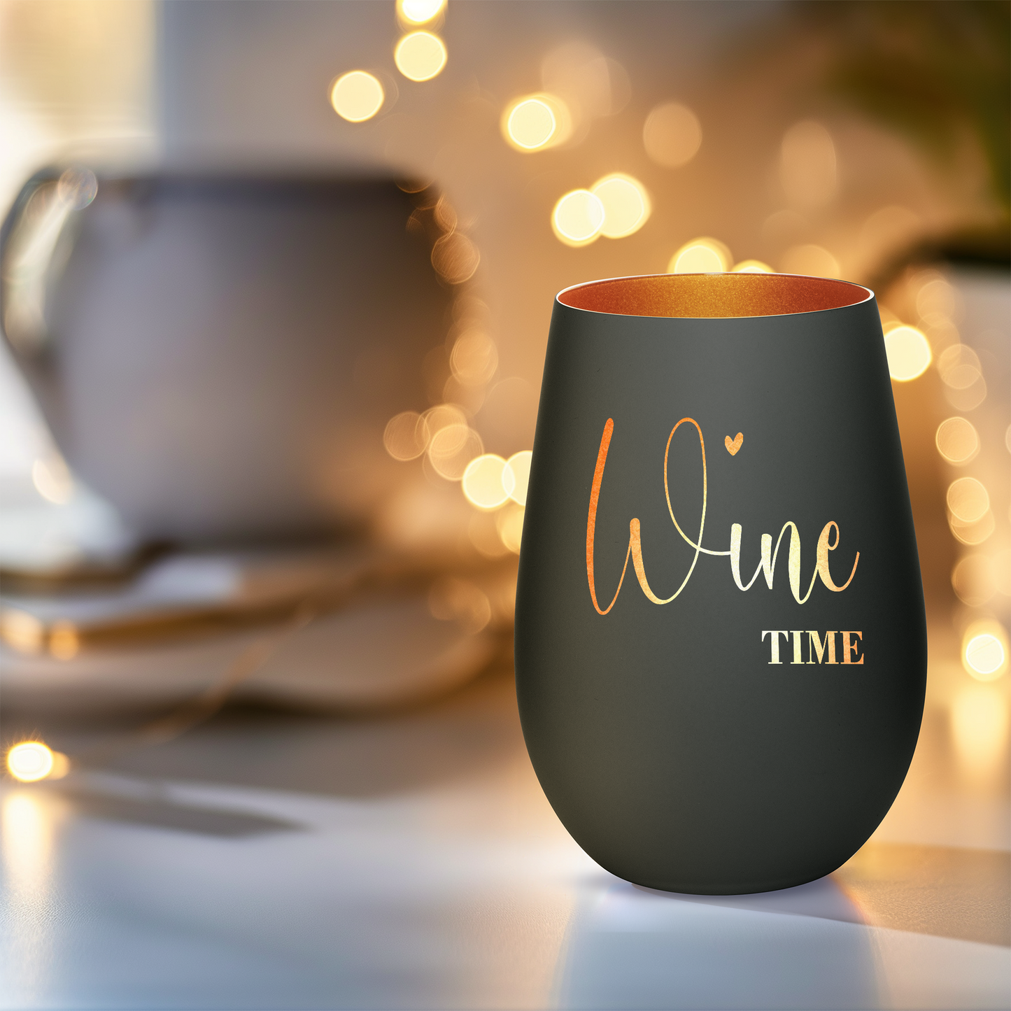 Hochwertiges Glas Windlicht mit Gravur "WINE TIME" in der Farbe Schwarz/Bronze