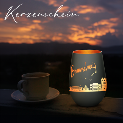 Hochwertiges Glas Windlicht mit Gravur "SKYLINE BRAUNSCHWEIG" in der Farbe Schwarz/Bronze