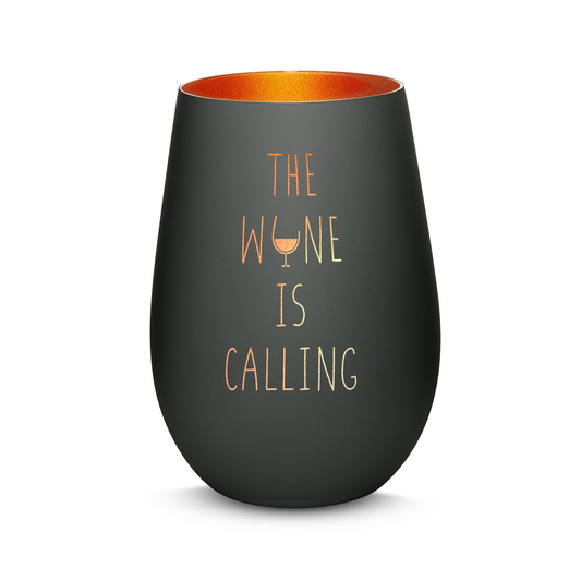 Hochwertiges Glas Windlicht mit Gravur "THE WINE IS CALLING" in der Farbe Schwarz/Bronze