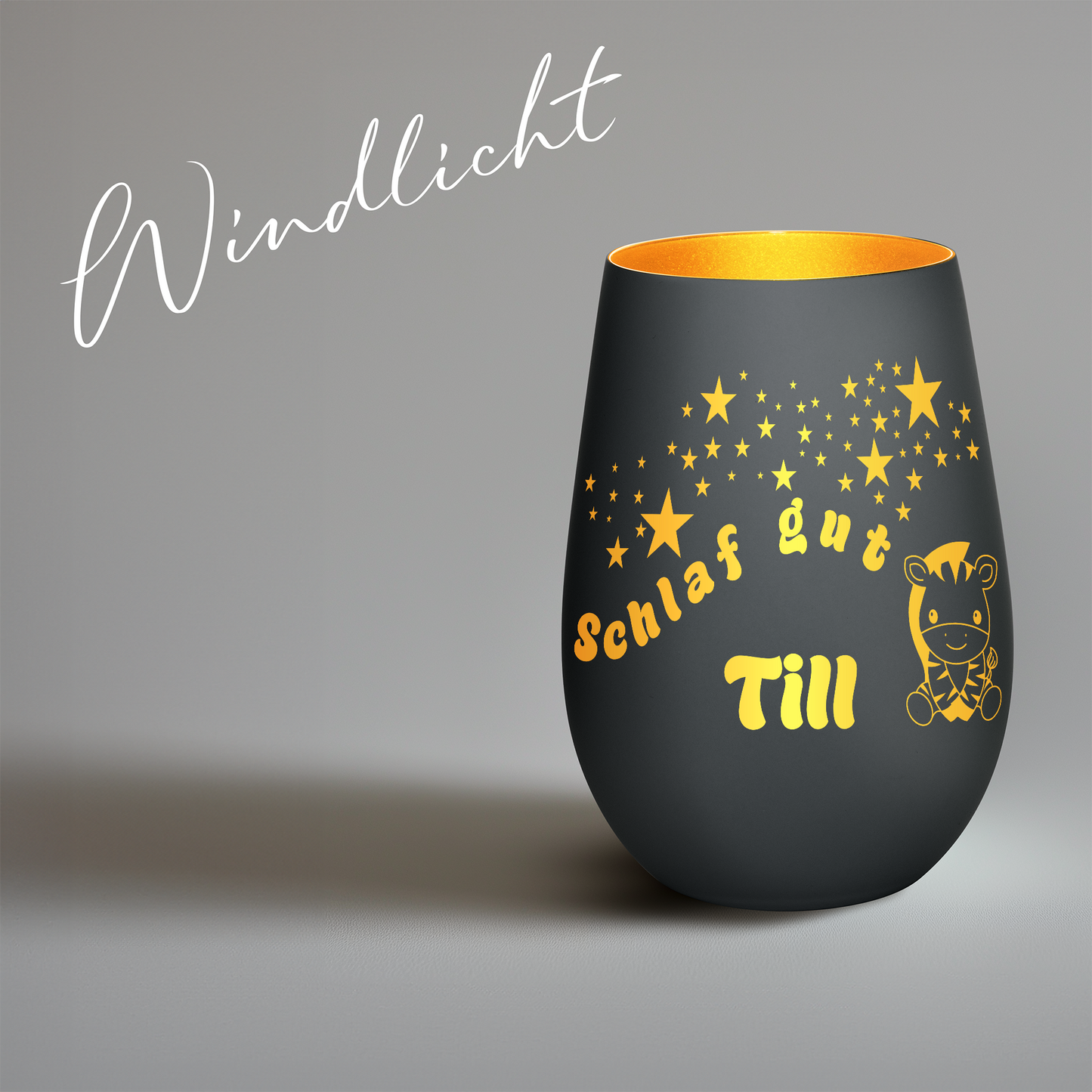 Hochwertiges Glas Windlicht für Kinder mit Gravur "SCHLAF GUT" Motiv Zebra mit Wunschname in der Farbe Schwarz/Gold