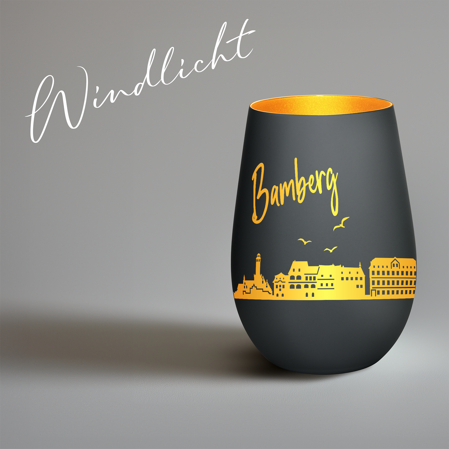 Hochwertiges Glas Windlicht mit Gravur "SKYLINE BAMBERG" in der Farbe Schwarz/Gold