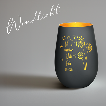 Hochwertiges Glas Windlicht mit Gravur als Trauerlicht "ICH VERMISSE DICH" mit Wunschname in der Farbe Schwarz/Gold