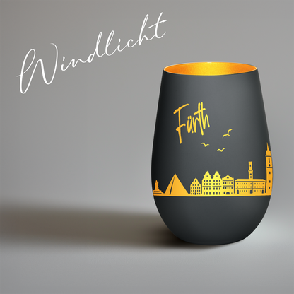 Hochwertiges Glas Windlicht mit Gravur "SKYLINE FÜRTH" in der Farbe Schwarz/Gold