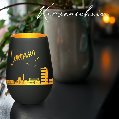 Hochwertiges Glas Windlicht mit Gravur "SKYLINE LEVERKUSEN" in der Farbe Schwarz/Gold