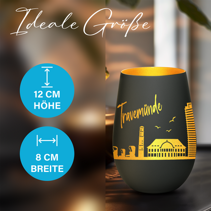 Hochwertiges Glas Windlicht mit Gravur "SKYLINE TRAVEMÜNDE" in der Farbe Schwarz/Gold