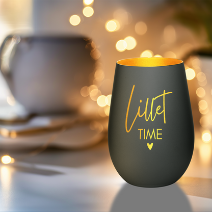 Hochwertiges Glas Windlicht mit Gravur "LILLET TIME" in der Farbe Schwarz/Gold