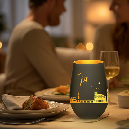 Hochwertiges Glas Windlicht mit Gravur "SKYLINE TRIER" in der Farbe Schwarz/Gold