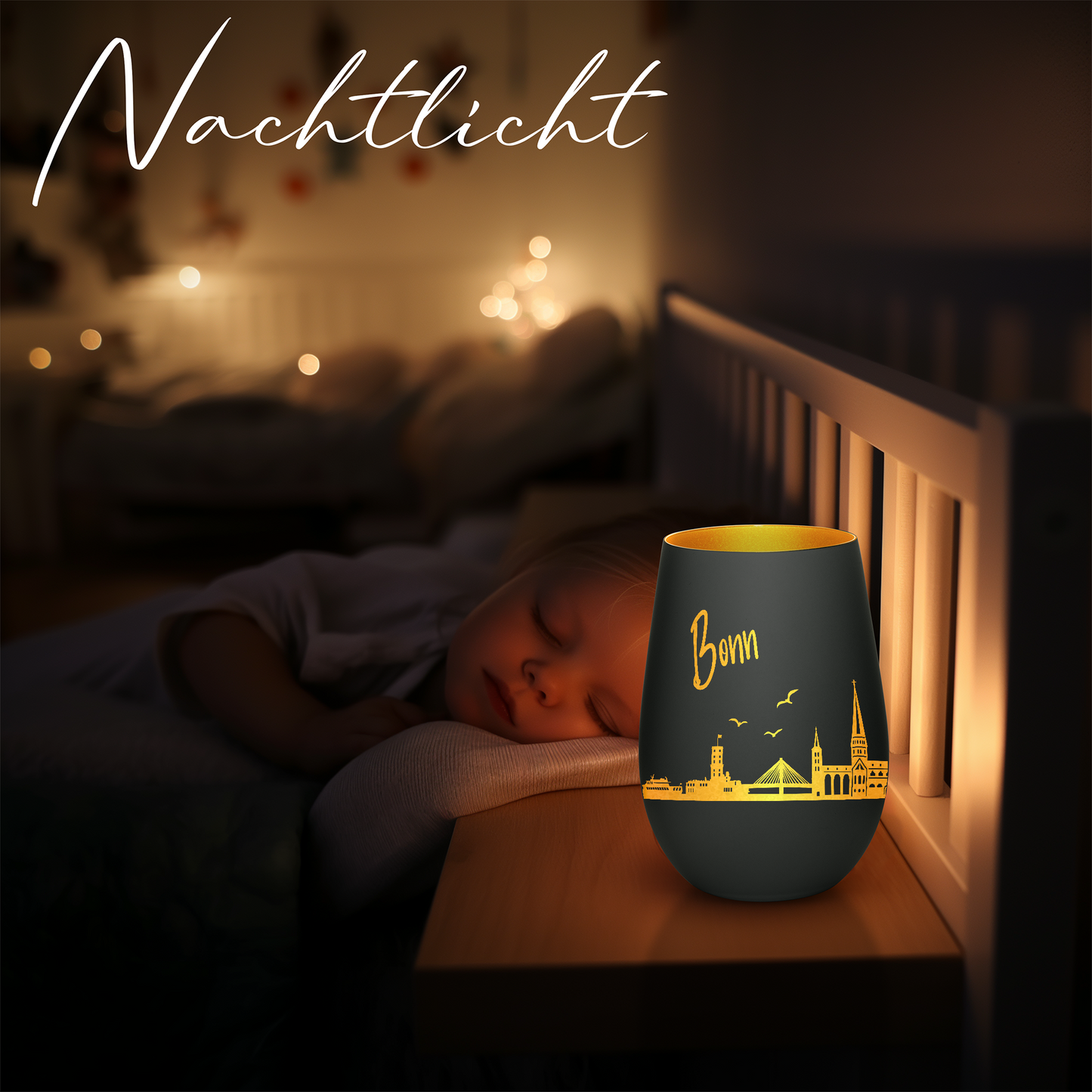 Hochwertiges Glas Windlicht mit Gravur "SKYLINE BONN" in der Farbe Schwarz/Gold
