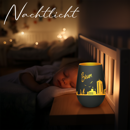 Hochwertiges Glas Windlicht mit Gravur "SKYLINE BÜSUM" in der Farbe Schwarz/Gold