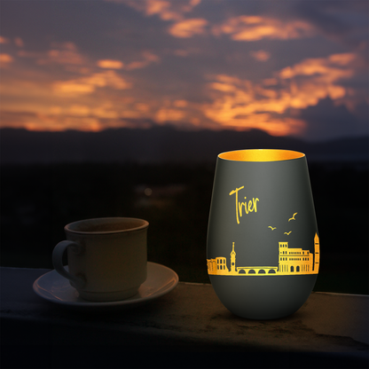 Hochwertiges Glas Windlicht mit Gravur "SKYLINE TRIER" in der Farbe Schwarz/Gold