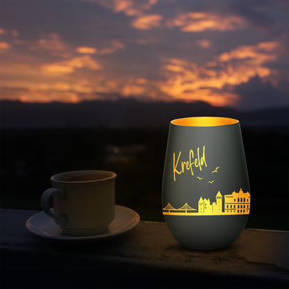 Hochwertiges Glas Windlicht mit Gravur "SKYLINE KREFELD" in der Farbe Schwarz/Gold