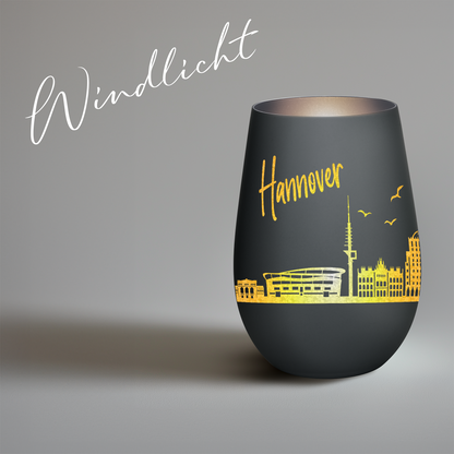 Hochwertiges Glas Windlicht mit Gravur "SKYLINE HANNOVER" in der Farbe Schwarz/Silber