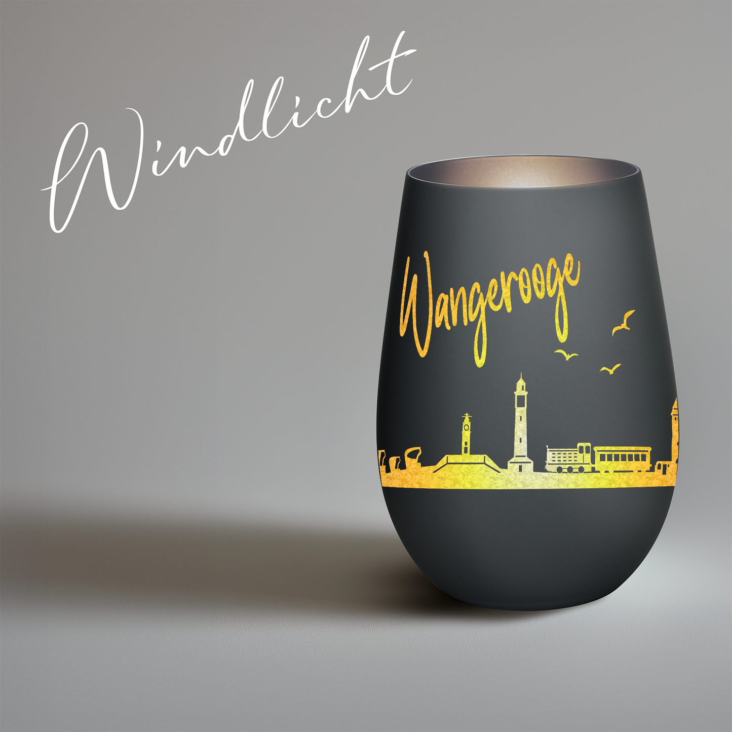 Hochwertiges Glas Windlicht mit Gravur "SKYLINE WANGEROOGE" in der Farbe Schwarz/Silber