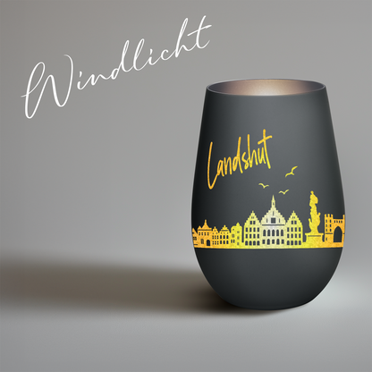 Hochwertiges Glas Windlicht mit Gravur "SKYLINE LANDSHUT" in der Farbe Schwarz/Silber