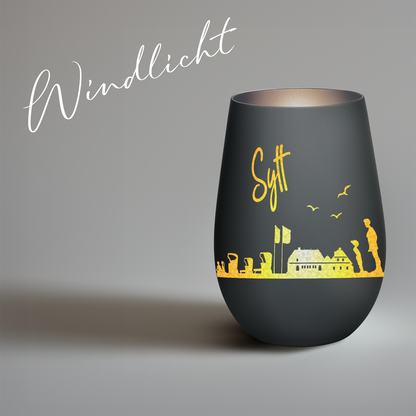Hochwertiges Glas Windlicht mit Gravur "SKYLINE SYLT" in der Farbe Schwarz/Silber
