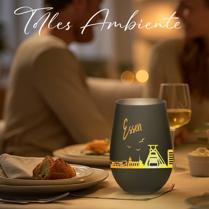 Hochwertiges Glas Windlicht mit Gravur "SKYLINE ESSEN" in der Farbe Schwarz/Silber