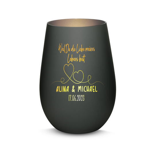 Hochwertiges Glas Windlicht mit Gravur "WEIL DU DIE LIEBE MEINES LEBENS BIST" mit Wunschnamen und Datum in der Farbe Schwarz/Silber