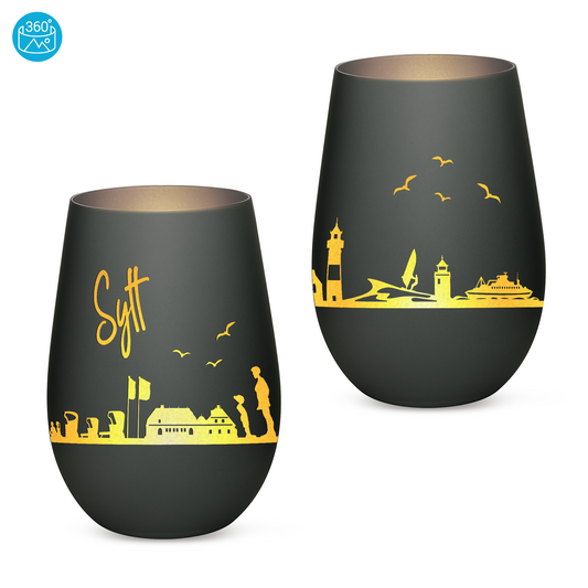 Hochwertiges Glas Windlicht mit Gravur "SKYLINE SYLT" in der Farbe Schwarz/Silber