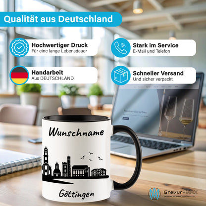 Tasse in Schwarz 330ml bedruckt mit der Skyline von Göttingen personalisierbar mit Wunschname