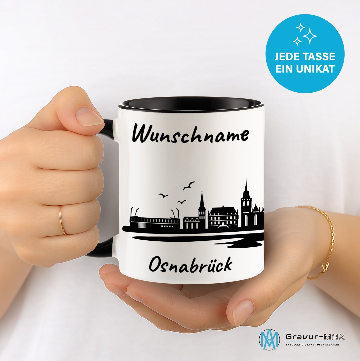 Tasse in Schwarz 330ml bedruckt mit der Skyline von Osnabrück personalisierbar mit Wunschname