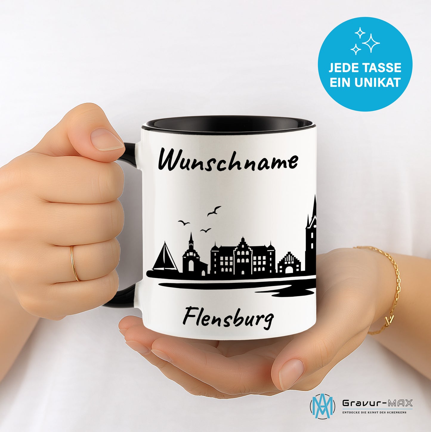 Tasse in Schwarz 330ml bedruckt mit der Skyline von Flensburg personalisierbar mit Wunschname