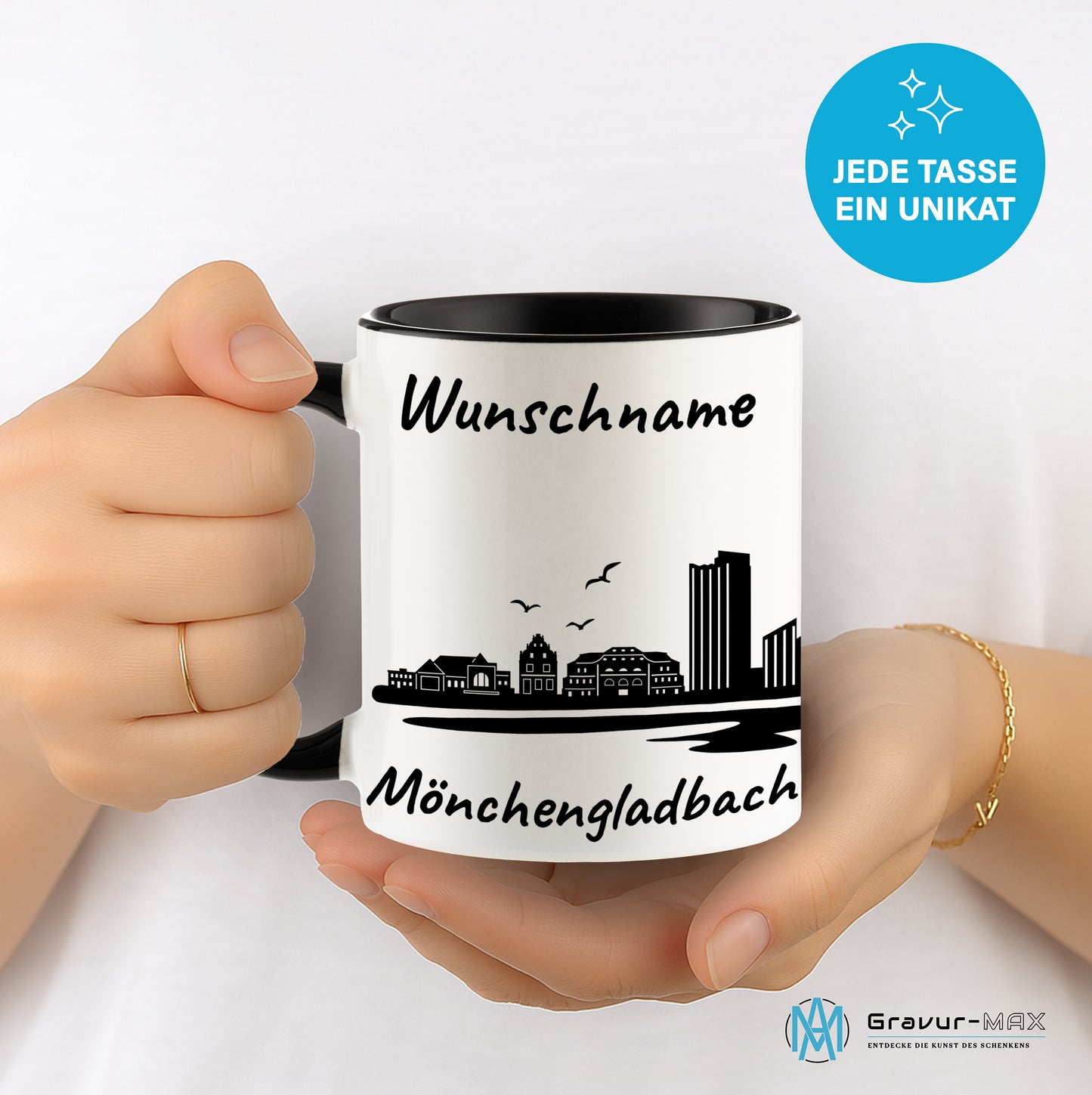 Tasse in Schwarz 330ml bedruckt mit der Skyline von Mönchengladbach personalisierbar mit Wunschname