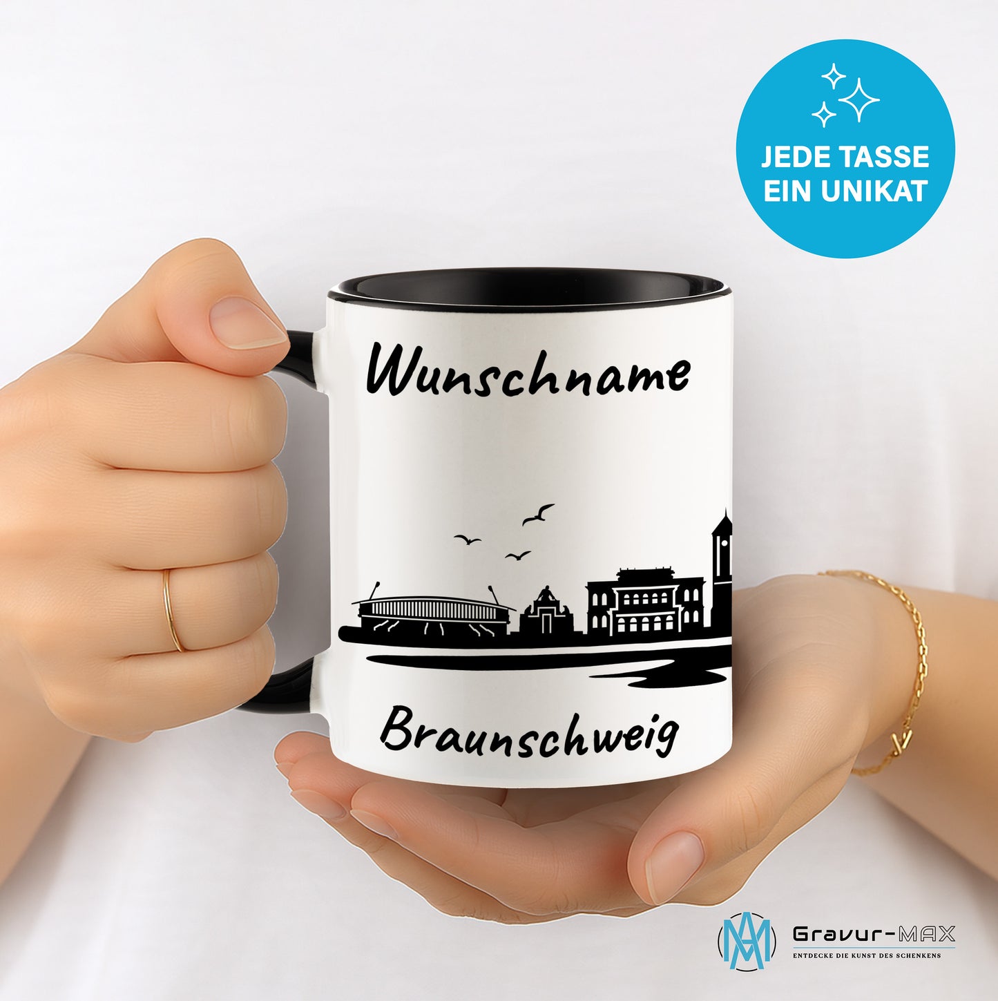 Tasse in Schwarz 330ml bedruckt mit der Skyline von Braunschweig personalisierbar mit Wunschname