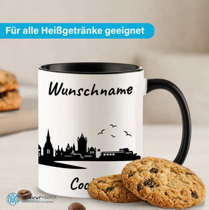 Tasse in Schwarz 330ml bedruckt mit der Skyline von Cochem personalisierbar mit Wunschname