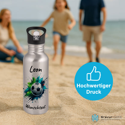 Trinkflasche mit Strohhalm in Silber 600ml bedruckt mit Fußball Motiven"Motiv8" personalisierbar für Kinder mit Wunschname aus Edelstahl