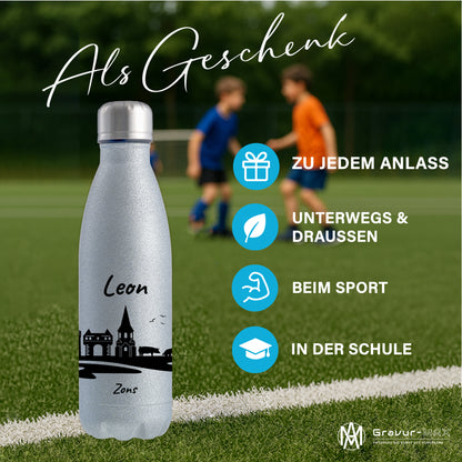 Glitzer Trinkflasche in Silber 500ml aus Edelstahl bedruckt mit der Skyline von Zons (Dormagen) personalisierbar mit Wunschname