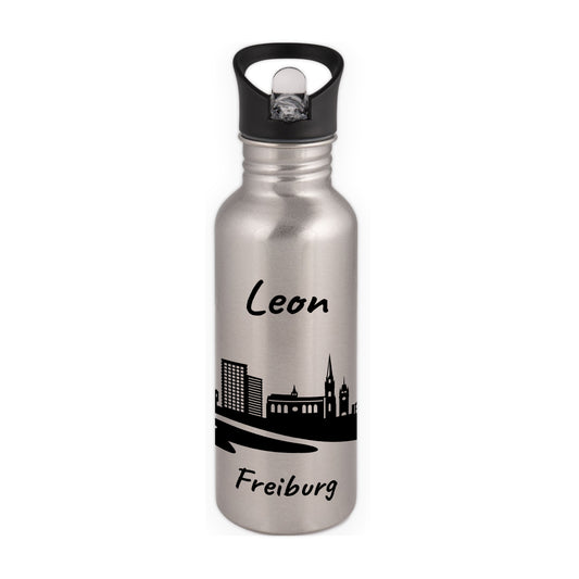 Trinkflasche in Silber 600ml aus Edelstahl bedruckt mit der Skyline von Freiburg personalisierbar mit Wunschname