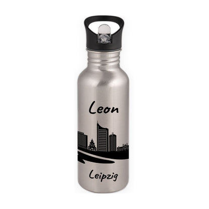 Trinkflasche in Silber 600ml aus Edelstahl bedruckt mit der Skyline von Leipzig personalisierbar mit Wunschname