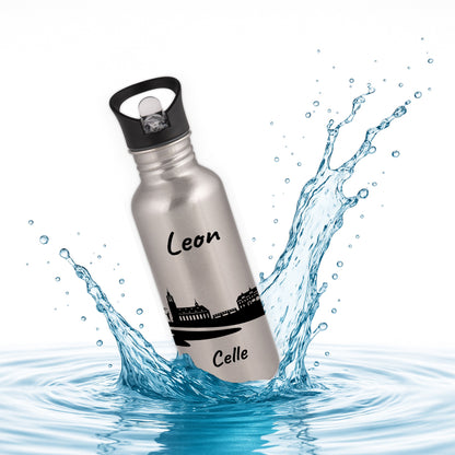 Trinkflasche in Silber 600ml aus Edelstahl bedruckt mit der Skyline von Celle personalisierbar mit Wunschname