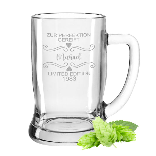 Bierkrug 0,5L mit Gravur Leonardo Taverna Bierglas "Zur Perfektion gereift" mit Wunschname