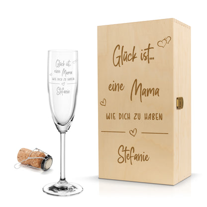 Sektglas mit Gravur Leonardo Daily "GLÜCK IST EINE MAMA WIE DICH ZU HABEN" inkl. Holzbox klein mit Wunschname